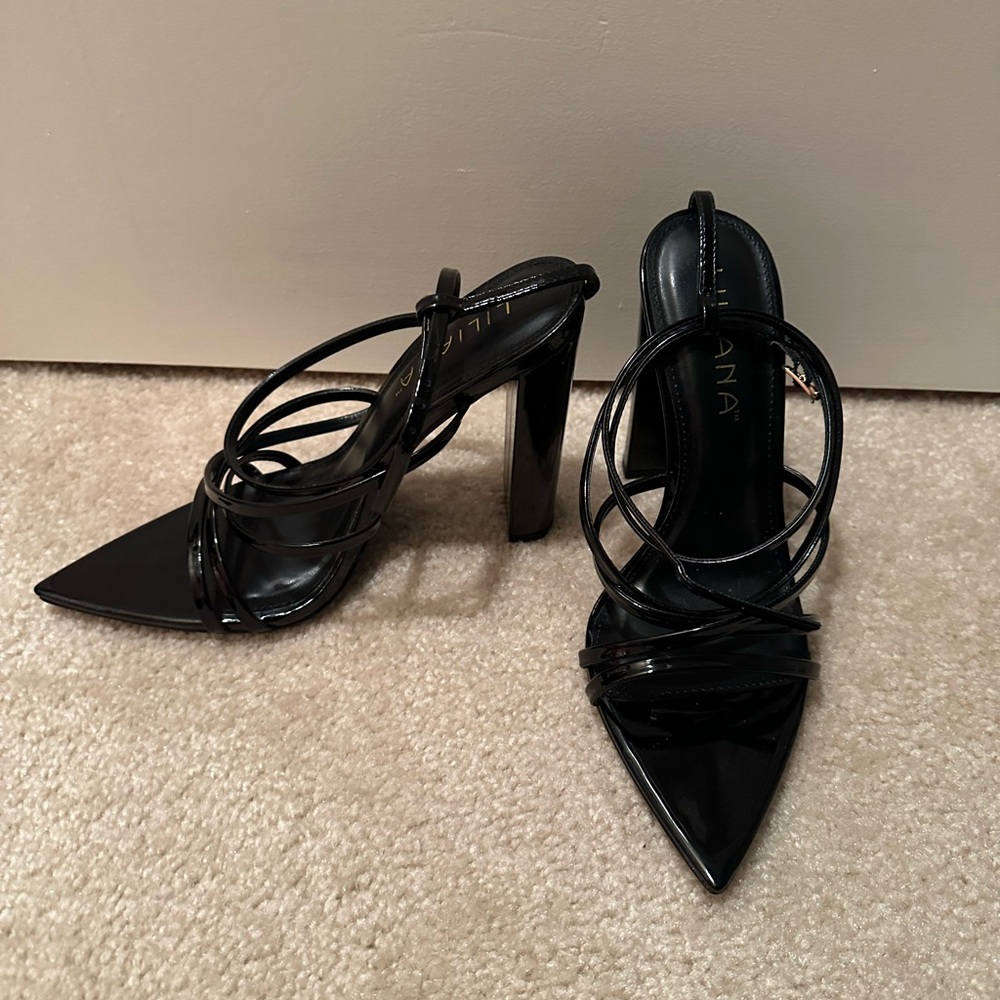 Liliana Forever21 strappy black patent leather chunky pointy toe heels